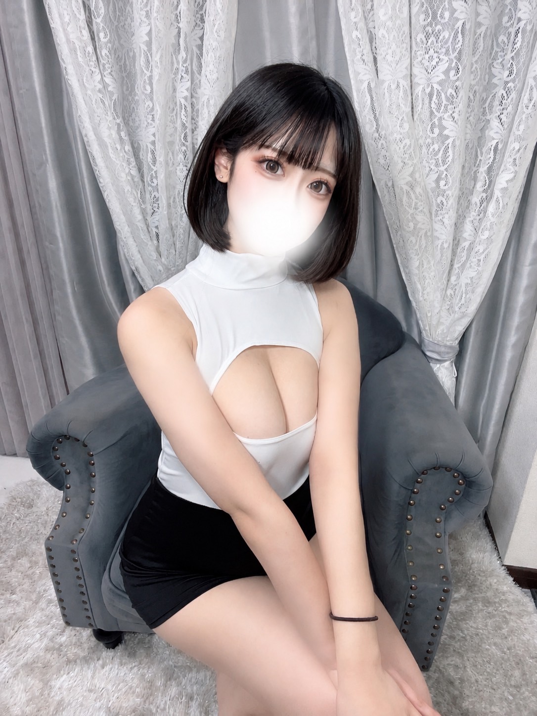 ⟢ 月城　うい ⟣